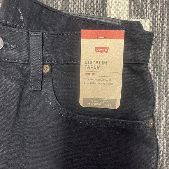 Levi’s Black 30X 32 Slim Taper BNWT Jeans - Picture 3 of 5